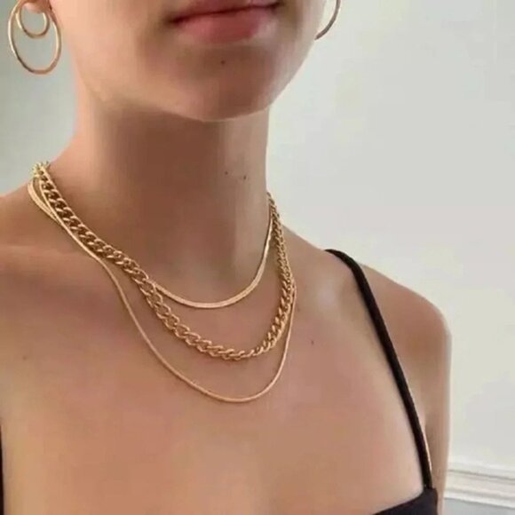 NEW 18K Gold Snake Chain Multi Layered Necklace - Picture 5 of 5